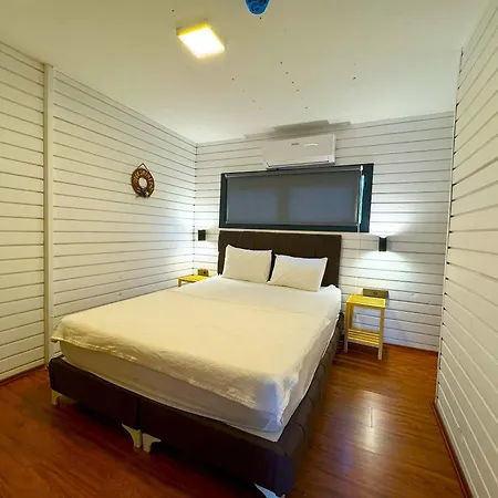 Apart Otel Collesium Garden 3*