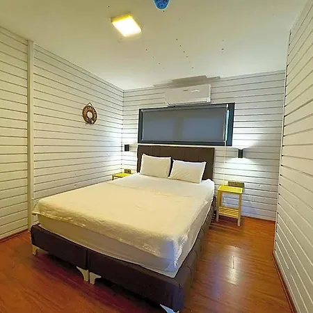 Apart Otel Collesium Garden 3*
